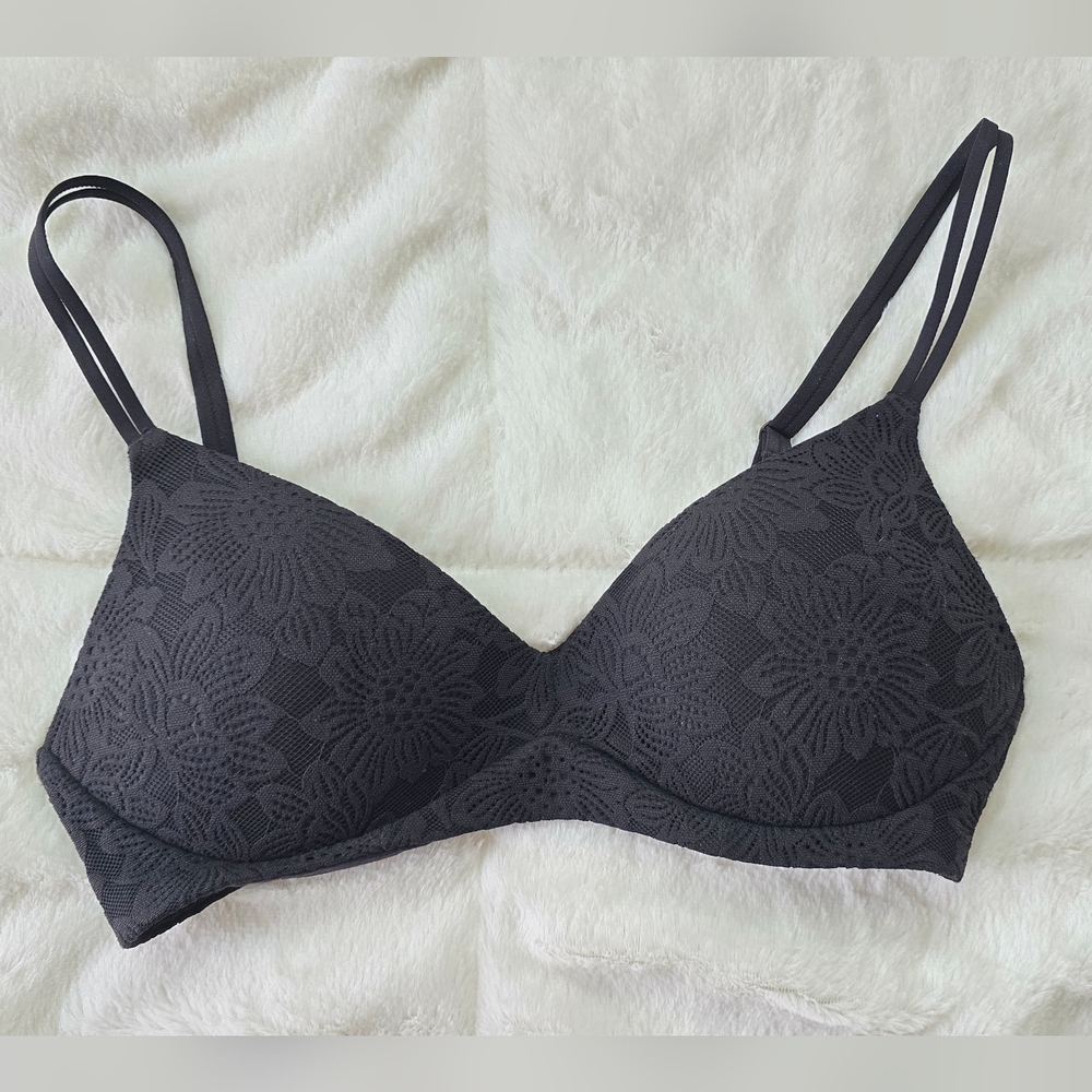 Aerie Sunnie Black Floral Wireless Bra Size 34C